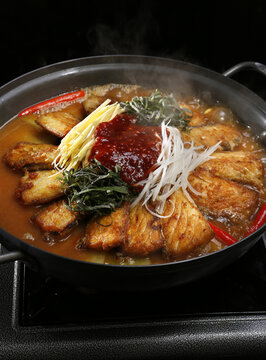 韩式刀鱼锅
