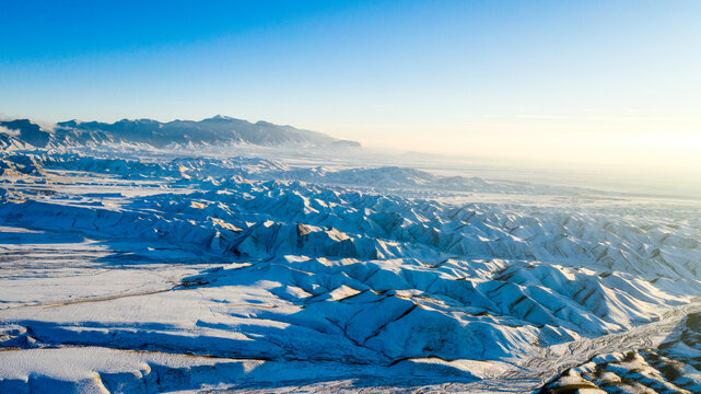 雪后贺兰山