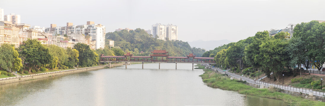 灵山风雨桥全景