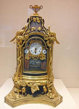 清英国制造的钟表