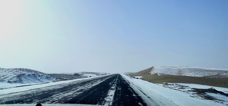 雪和公路