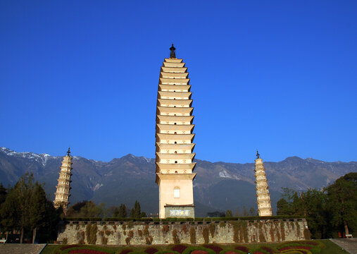 大理崇圣寺三塔