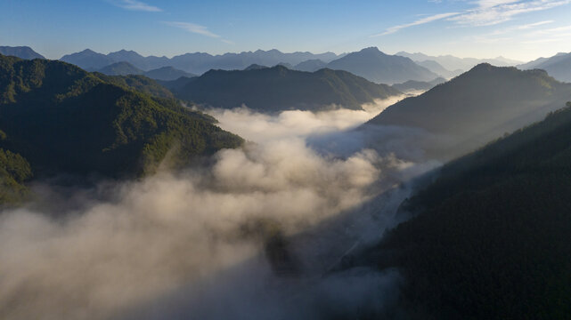 浙江丽水松阳高山山谷云海