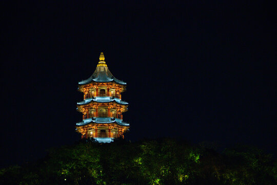 绍兴文笔塔夜景