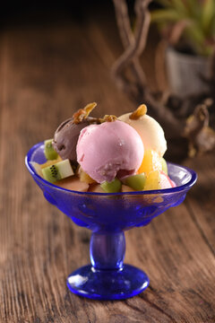 炫彩水果冰淇淋