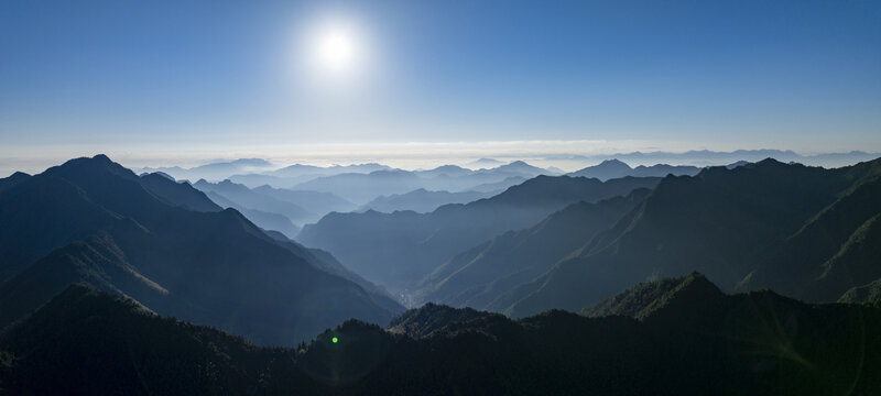 群山高山山脉山峦宽幅风光