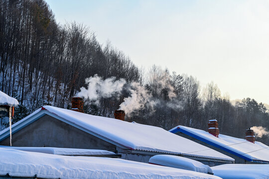 北国风光冰雪世界农家炊烟