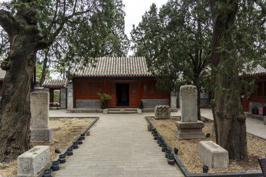 北京龙泉寺