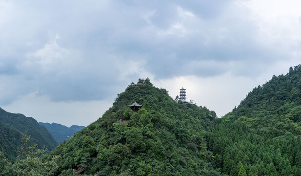 雁鸣塔