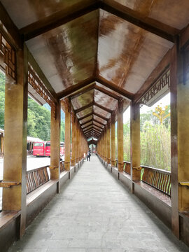木质长廊