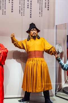 中国国家博物馆的元代男性着装