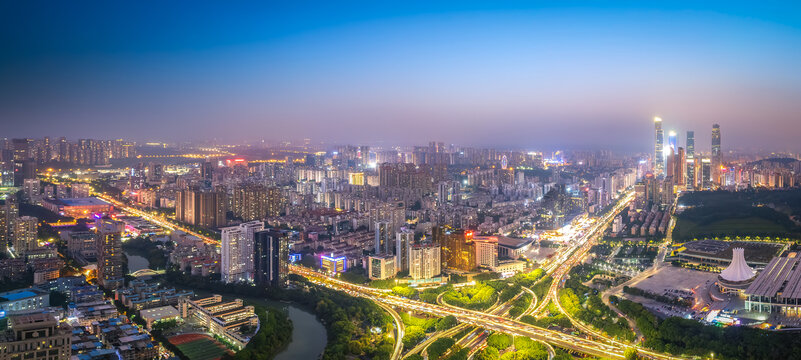 航拍南宁城市夜景