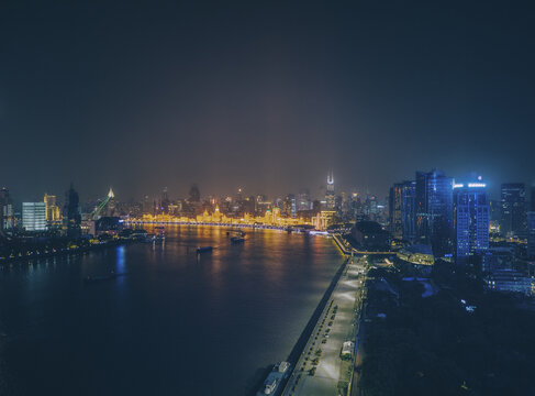 上海北外滩与万国建筑群夜景航拍