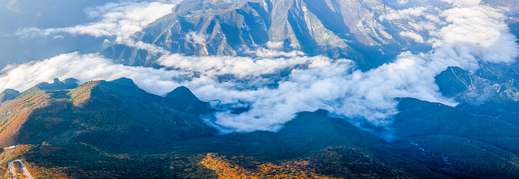 重庆巫山长江三峡云海日出