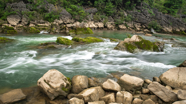 河流溪流水流流水水源