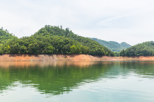 高山湖泊