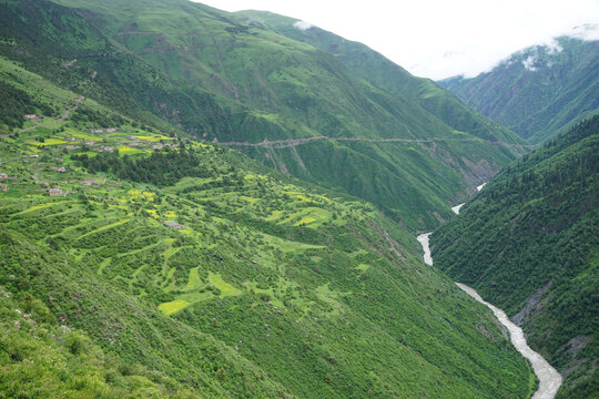 高山峡谷