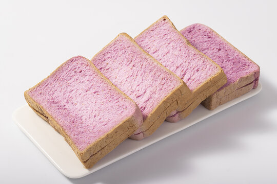 紫薯面包白底