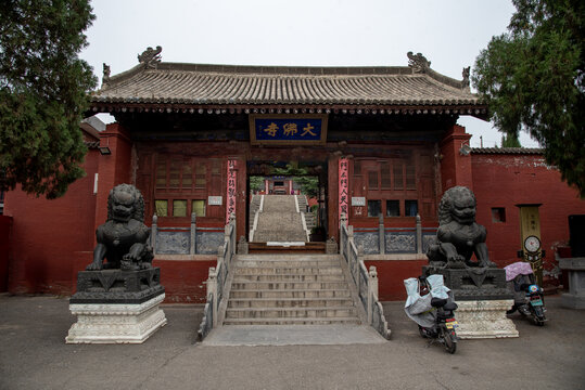 山西省稷山大佛寺