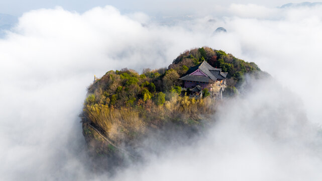 江西龙虎山仙人城