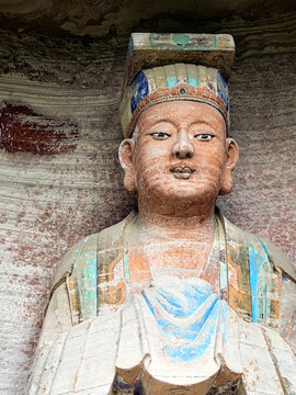 安岳石刻茗山寺风化石刻