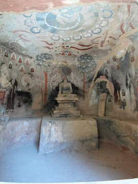 炳灵寺石窟佛像壁画