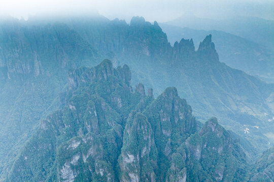 广西金秀五指山景区景观雄奇秀丽