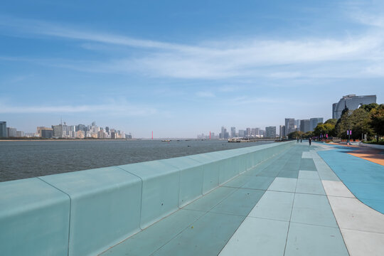 杭州钱江两岸街景