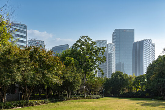 杭州钱塘江南岸街景