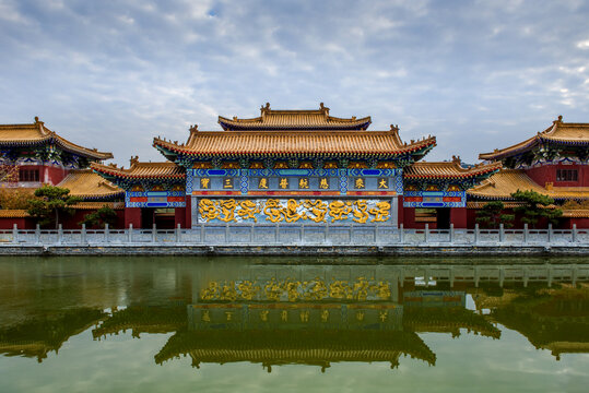 青州市兴龙寺