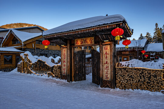 中国雪乡雪后街景