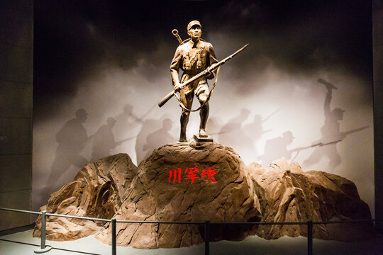 川军战士雕像