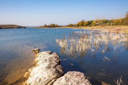 湖泊水库