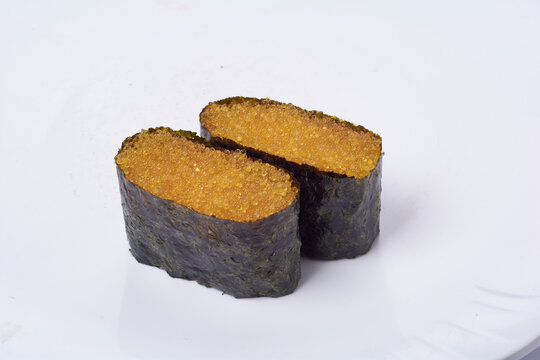 黄蟹籽寿司