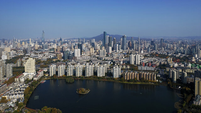 南京莫愁湖航拍城市风光