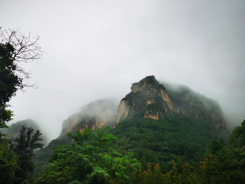 山峰