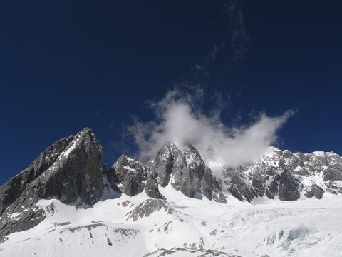 玉龙雪山