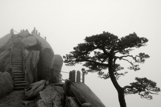 黄山天都峰