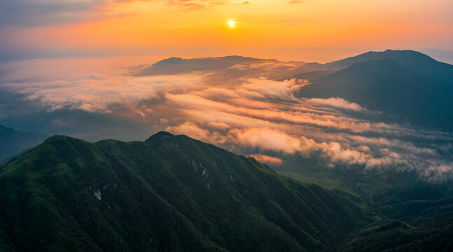 山川山脉日出日落云海风光