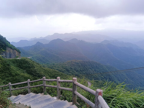 贵州尧龙山地质奇观