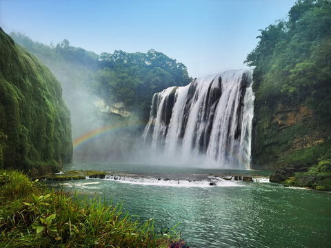 黄果树瀑布侧远景