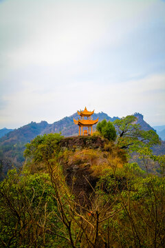 休宁齐云山香炉峰