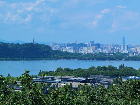 城隍阁俯瞰杭州城西湖