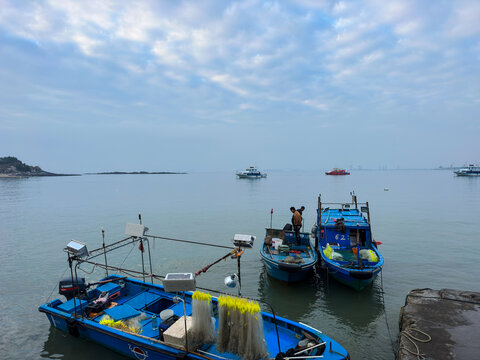 海边小船