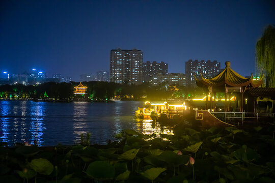 济南大明湖