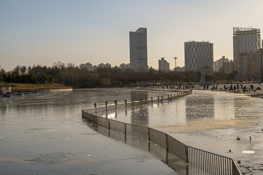 中国开封汴西湖银滩沙滩风景