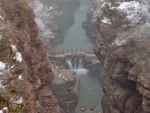 云台山雪景