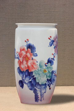 国画花卉花瓶