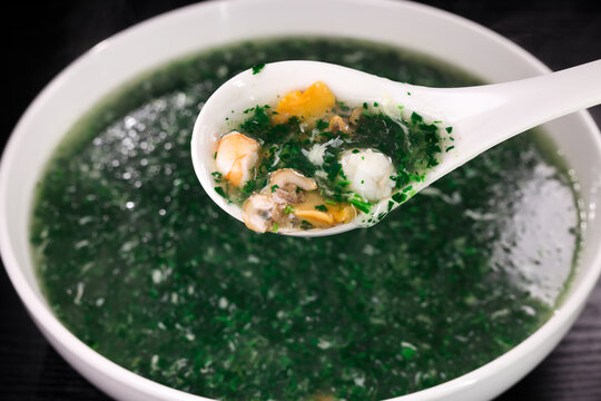 海鲜绿菜汤