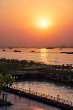 江苏江阴外滩黄田港公园日落风景